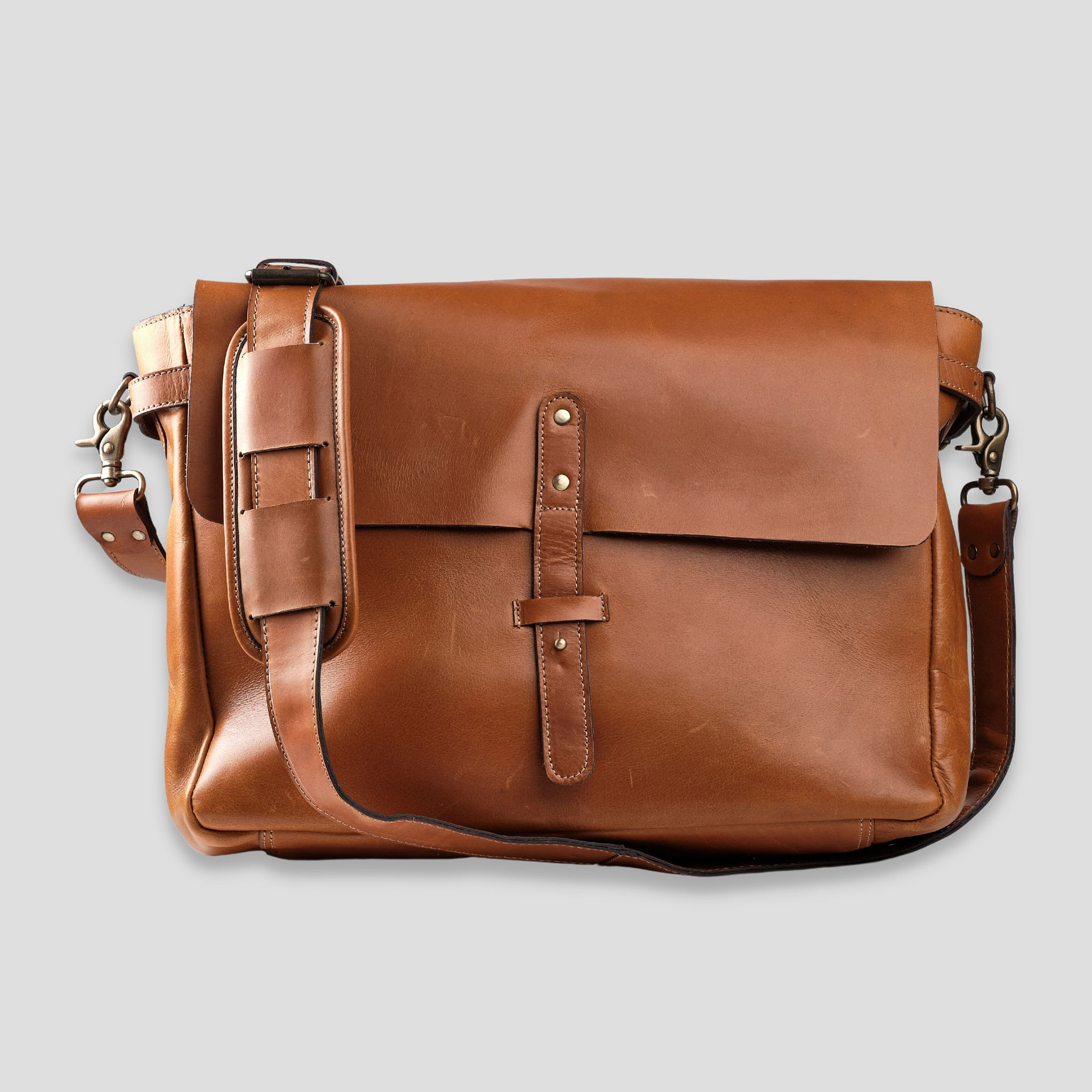 Unisex Messenger Bag Niche Leather