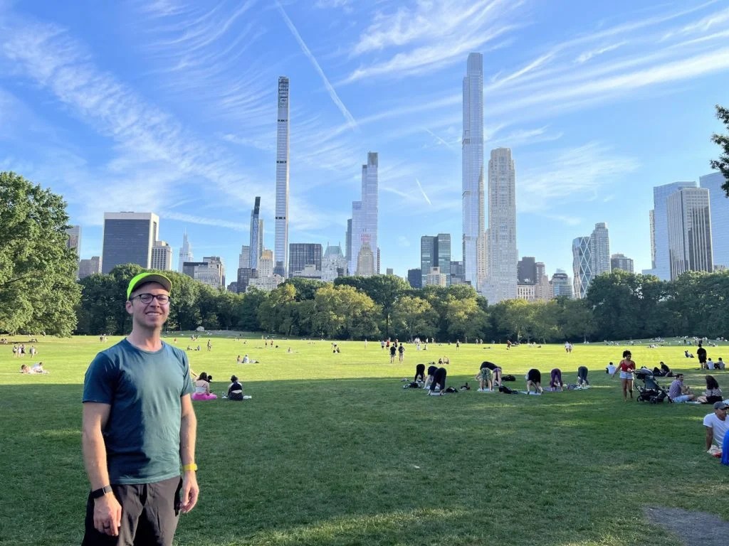 Best Picnic Spots in Central Park Sheep Meadow (2022)