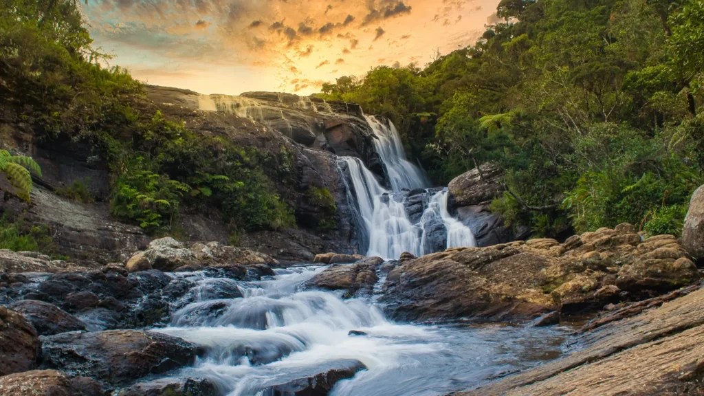 How Do Waterfalls Form? Process Explained