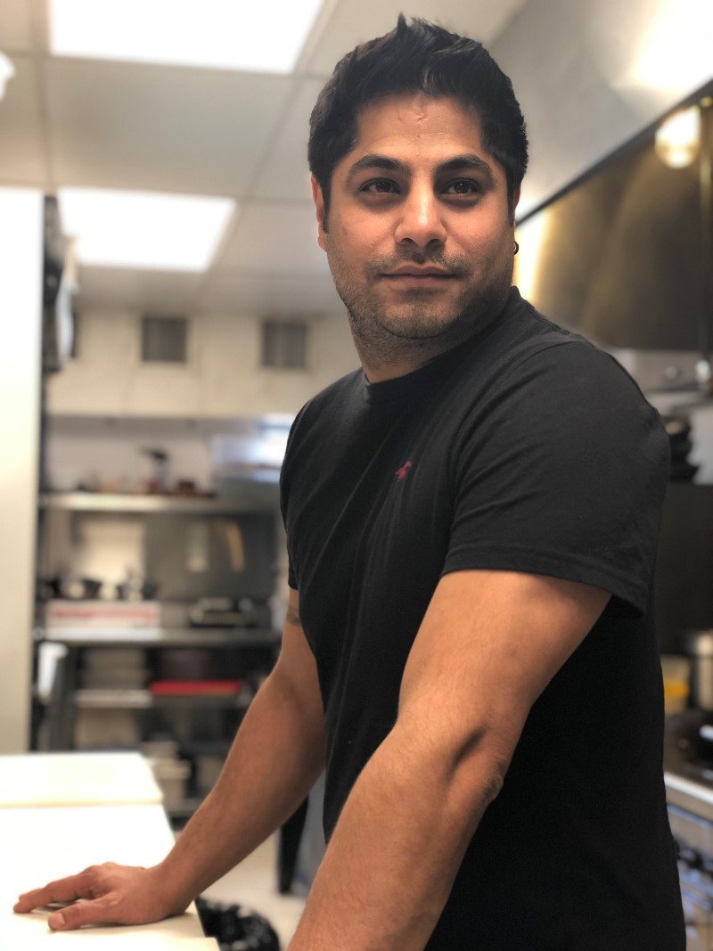 Anuj Nick's Lounge
