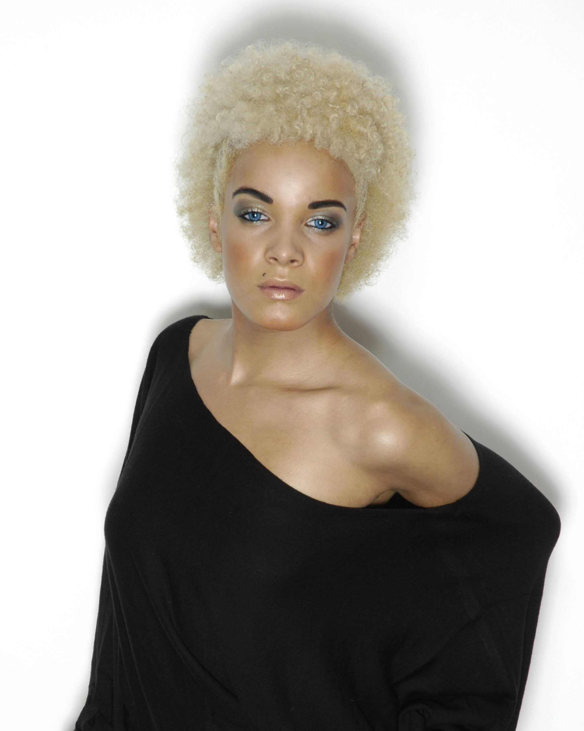 Bleach blonde hair Nicky Oliver Hairdressing