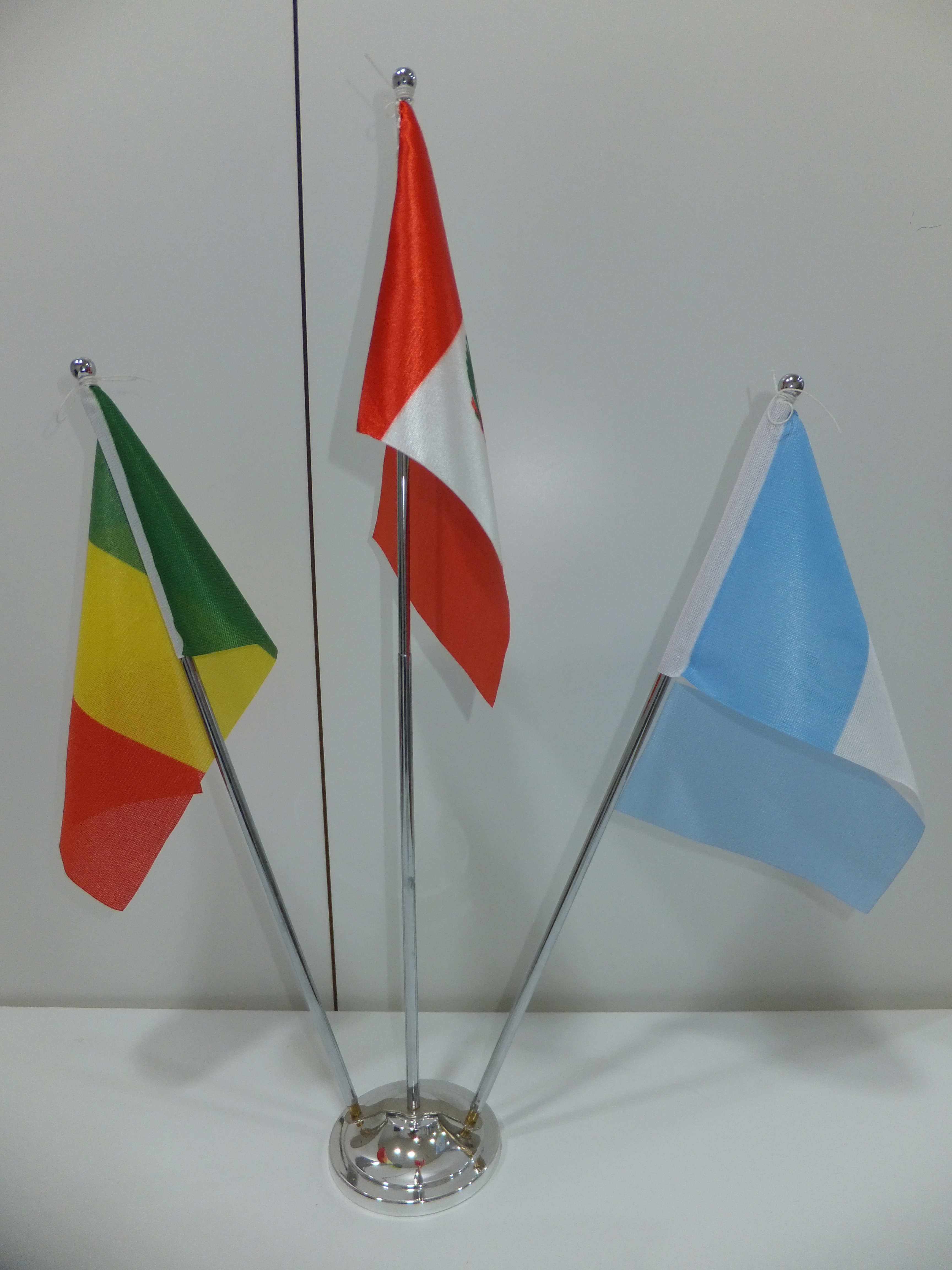 Fabric Table Flags at Matthew Edwards blog