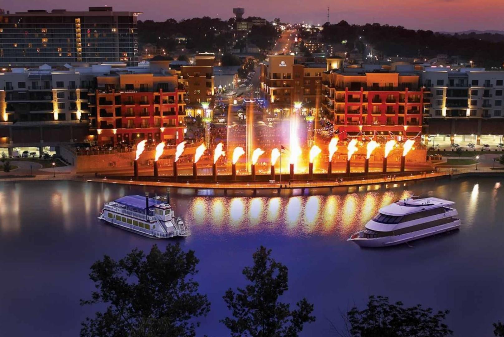 Nightly Condo Rentals Hollister, MO Pools Open till Oct 13Lake