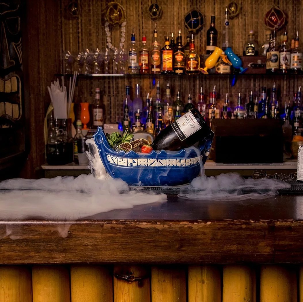 Sugar Cane Bar Nightscard