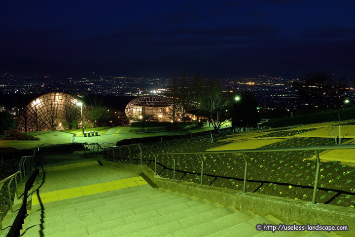 笛吹川フルーツ公園の夜景情報（山梨県山梨市） 使い道のない風景