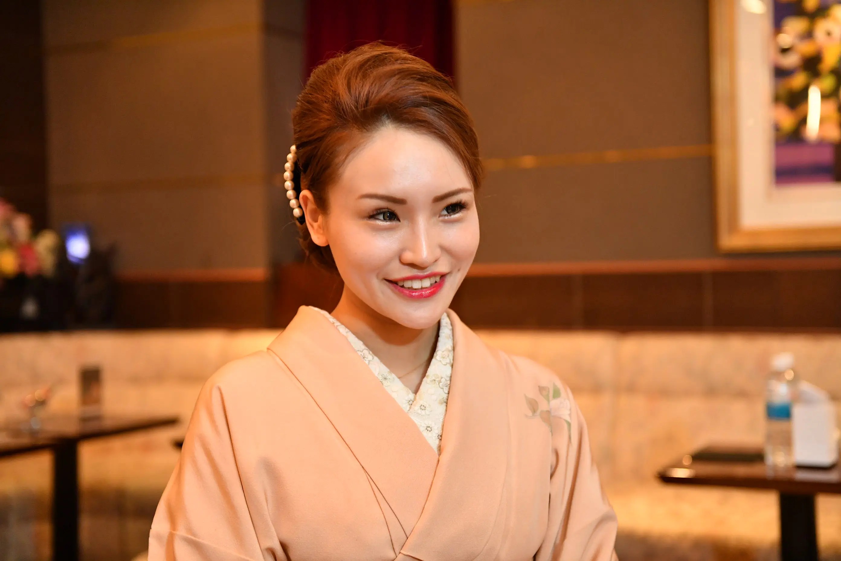 月400万稼ぐ銀座の最年少ママと不安を抱えて働き続けるガールズバー店員――夜の街で働く24歳の明と暗 日刊SPA!