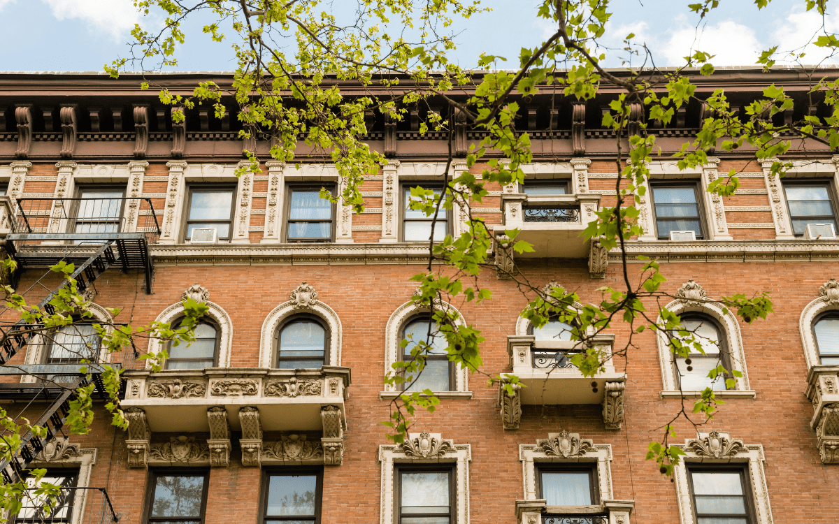 Should You Work with a Rental Broker? Nikki in NYC