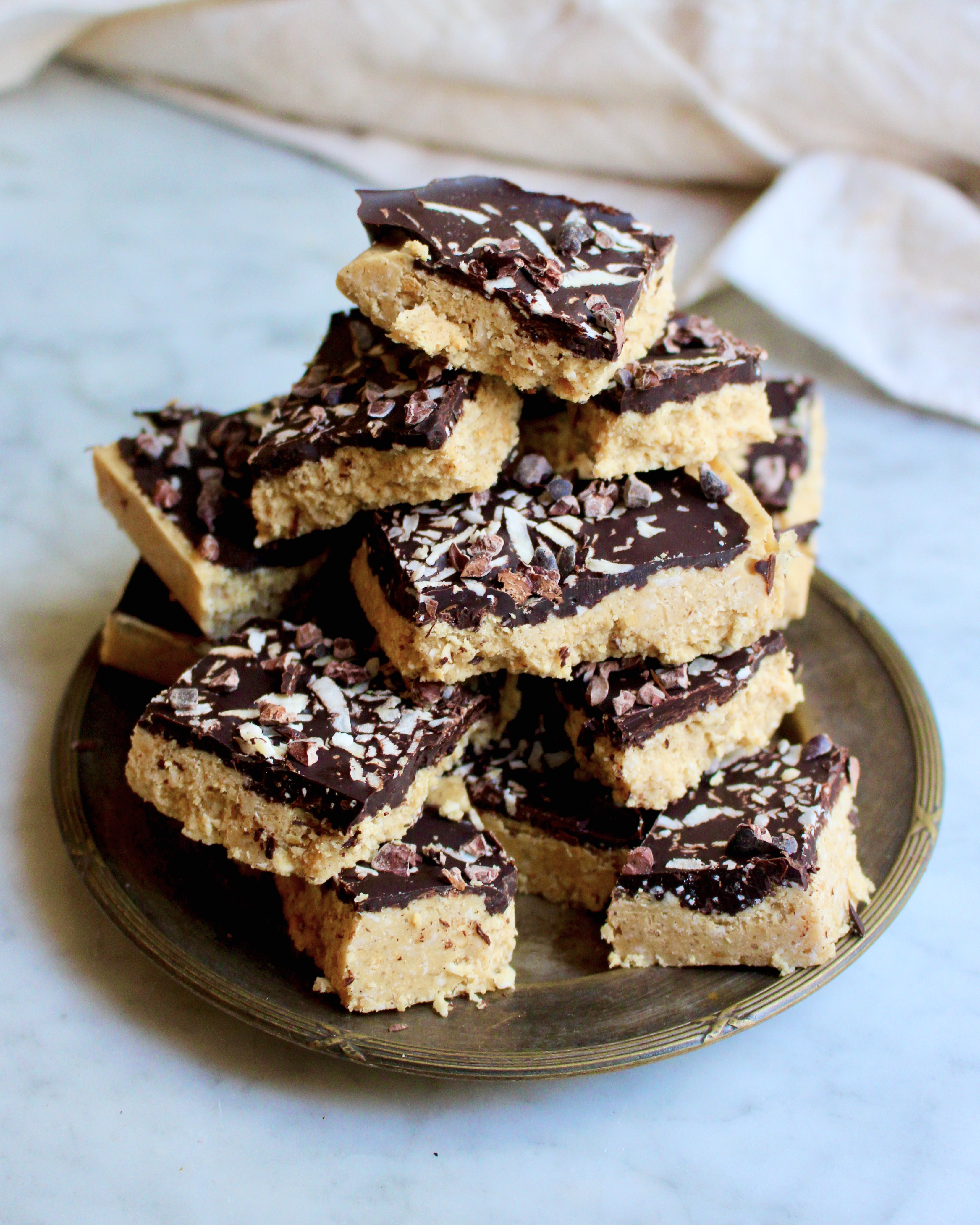 Snabba Snickersrutor (Paleo) - Nilla's Kitchen