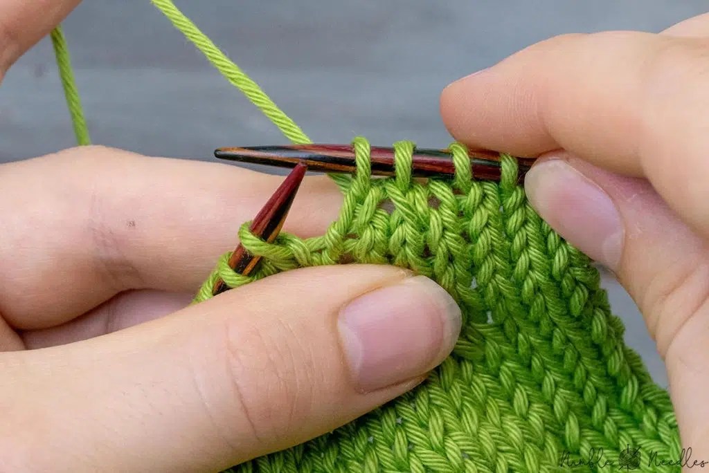 How to knit the centered single decrease (CSD) 2 alternatives