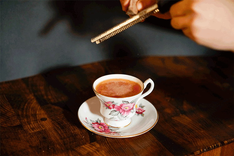 5 Sexy Drinks to Set the Mood (+ Ultimate Aphrodisiac