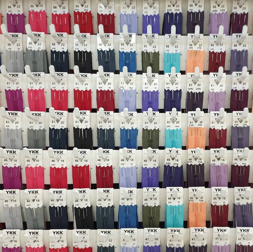 ZIPS GALORE Learn how to sew a dress/skirt zip and a concealed zip