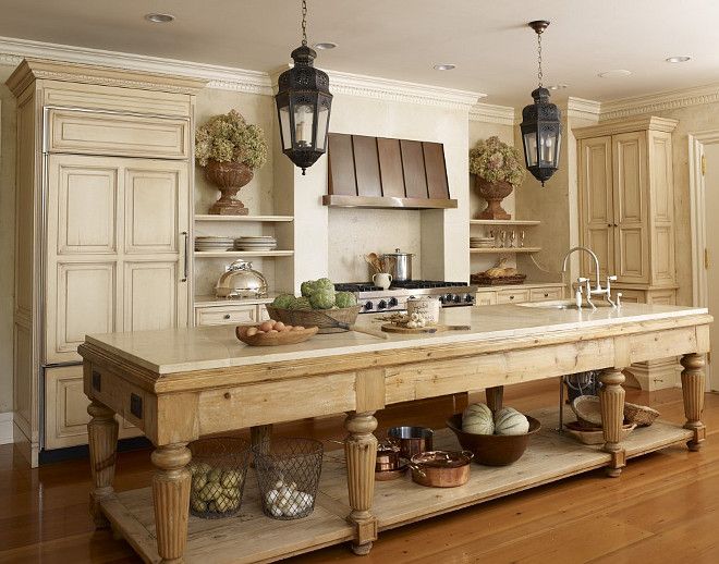 20 Beautiful Examples of Farmhouse Kitchen Design