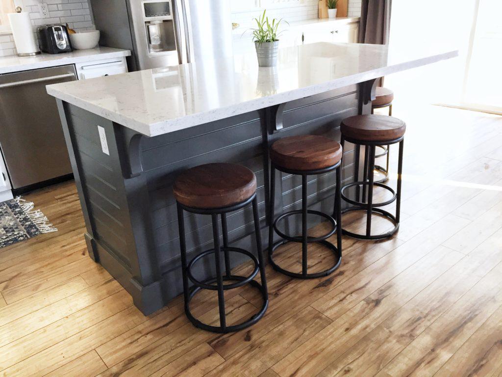 How to Choose the Right Portable Kitchen Island