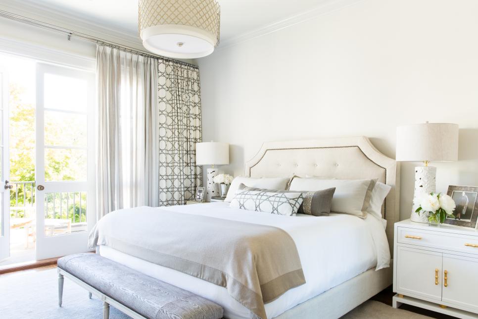 20 Guest Bedroom Ideas That'll Knock Your Socks Off