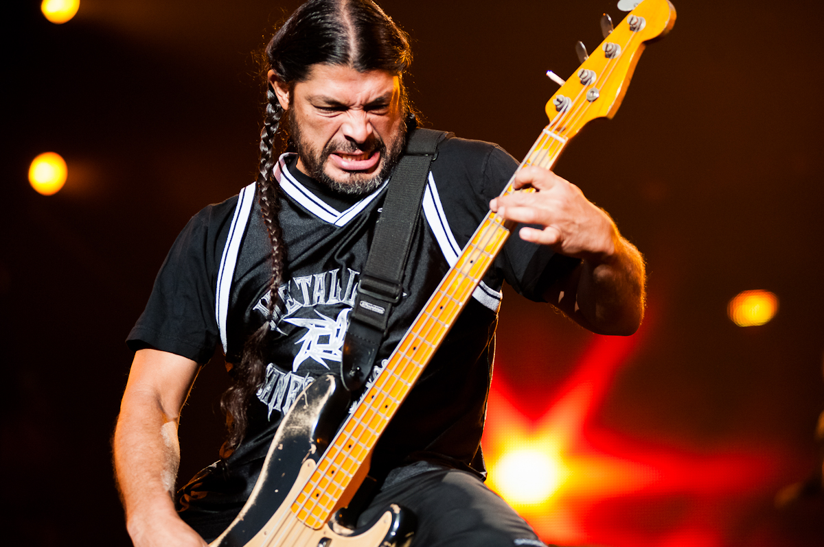Throwback Thursday Happy 50th, Robert Trujillo! Nine Circles