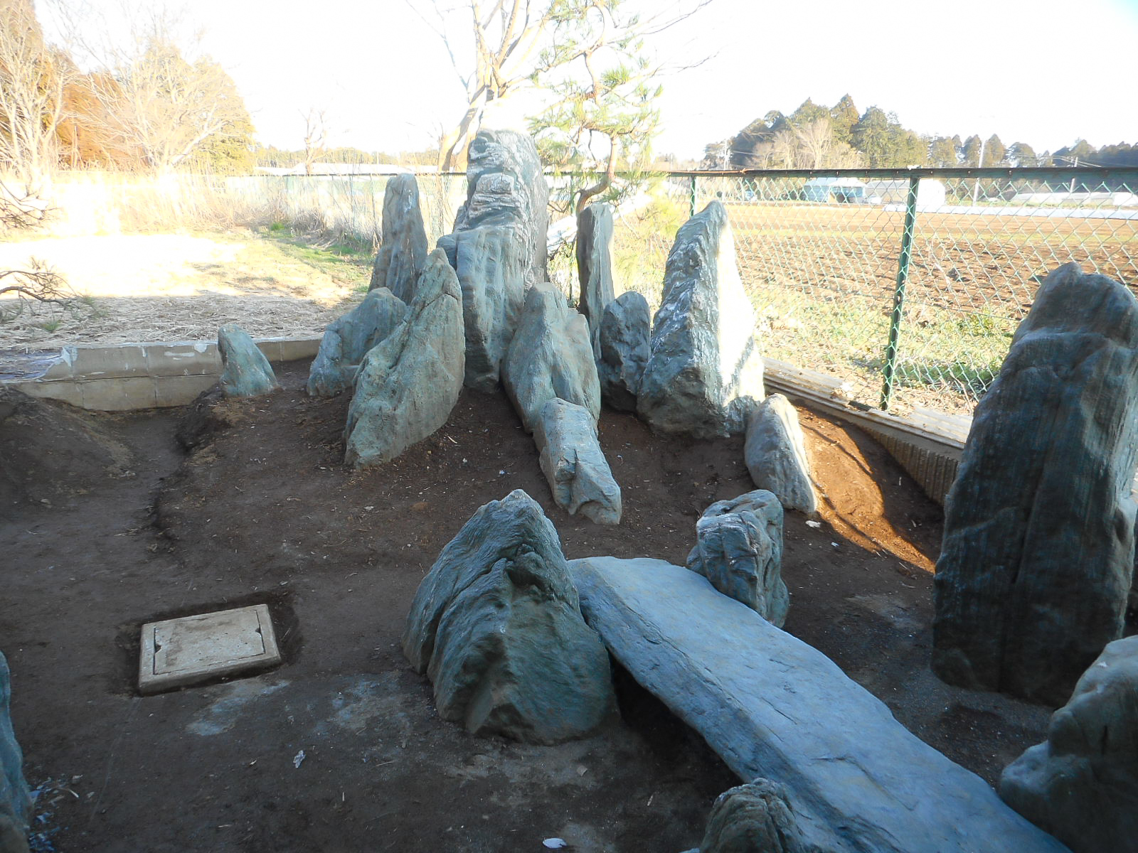 竹垣の作り方】苔貼り 〜日本庭園（枯山水・石庭）の作り方 その４