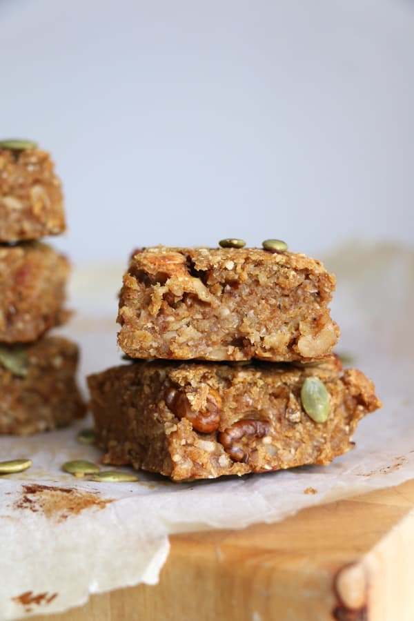 Pumpkin and Oat Breakfast Bars (glutenfree & vegan) Nirvana Cakery