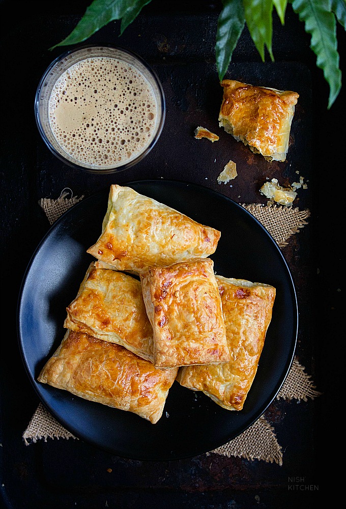 Chicken Puff Kerala Style Video NISH KITCHEN