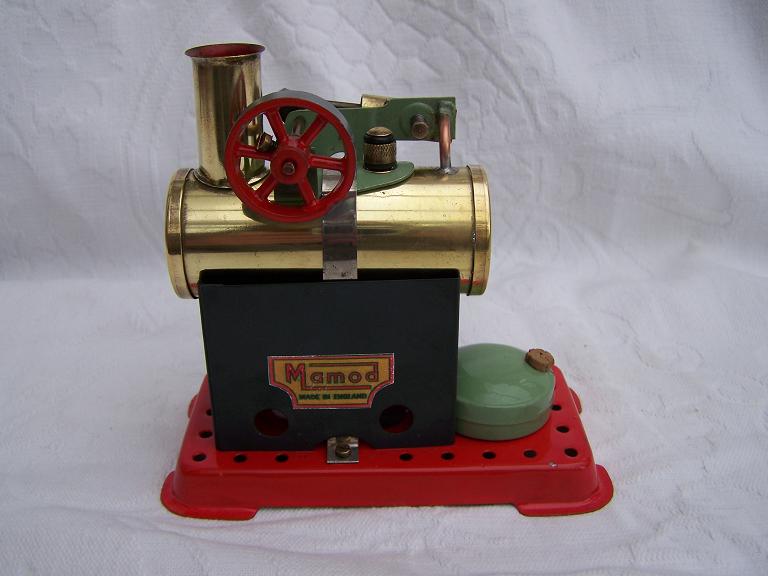 Mamod Minor MM1 steam engine