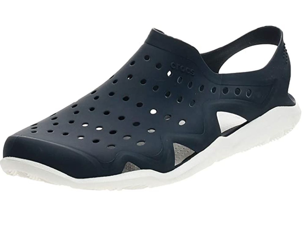 10 Best Reef Shoes for Niue (Shoes for Walking Sea Tracks & Reefs)