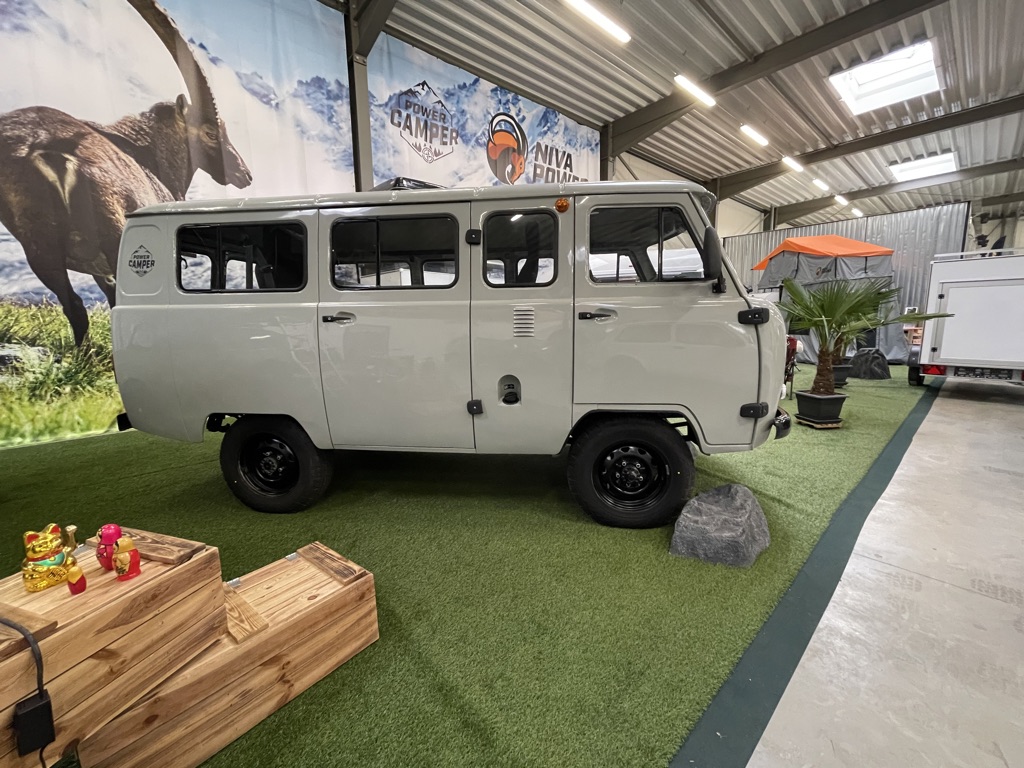 UAZ Bukhanka POWERCAMPER Wohnmobil Neufahrzeug TZL Niva