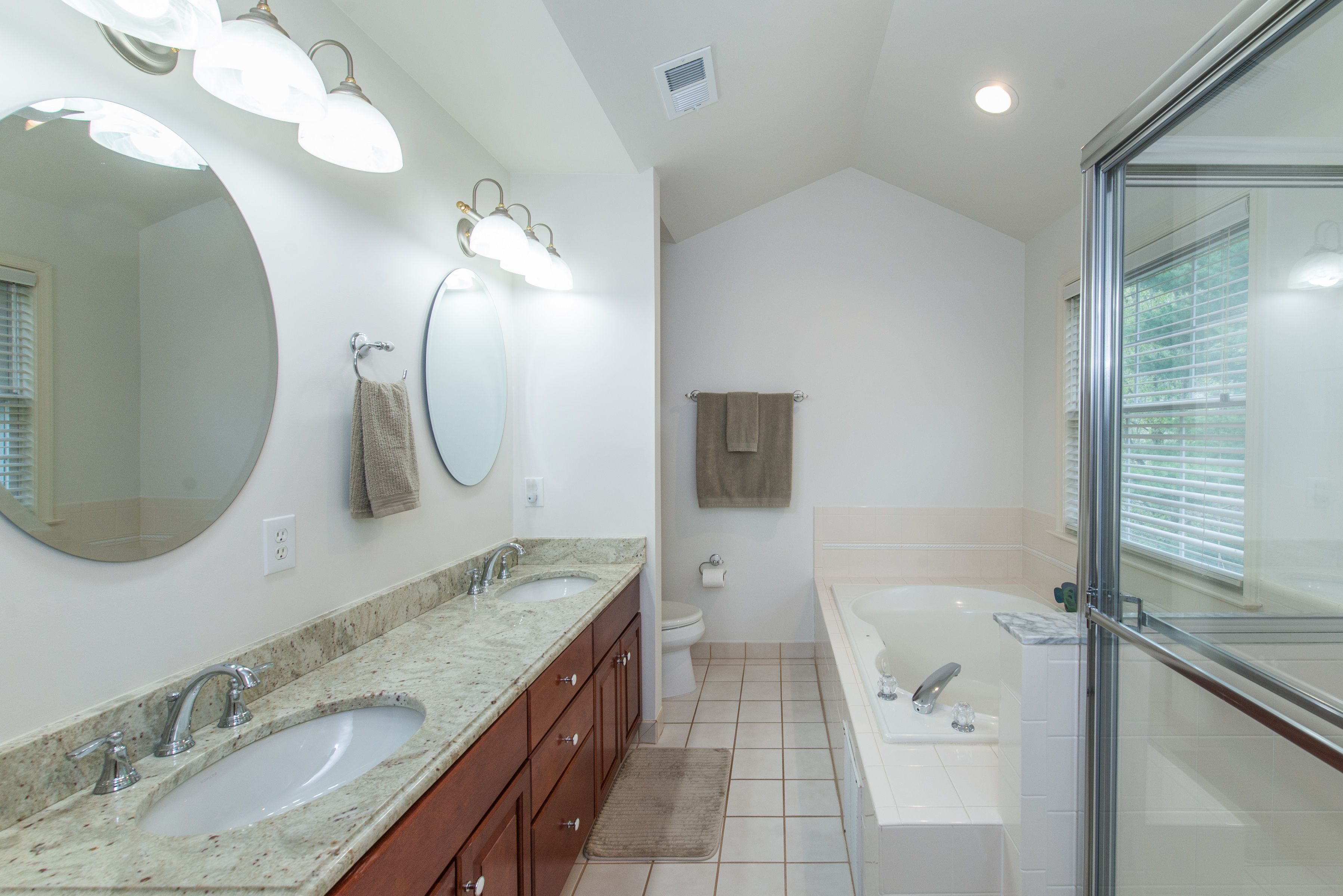 Ramapo River Reserve Condos Oakland New Jersey NJ