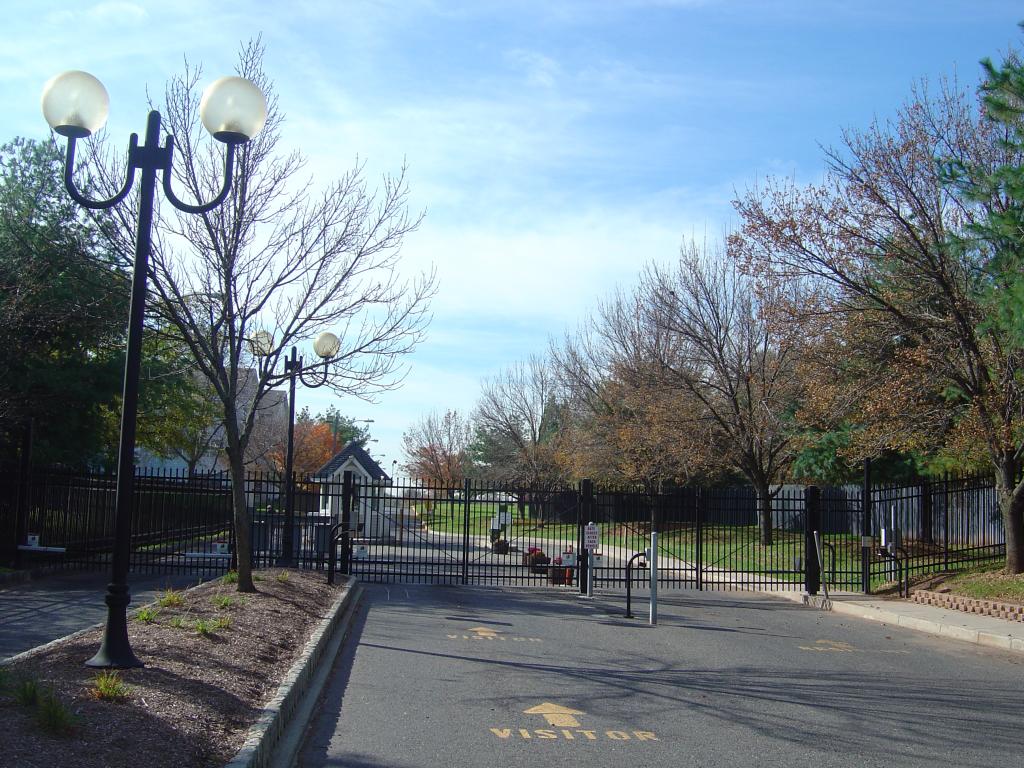 Hampton Club Condos New Brunswick New Jersey NJ