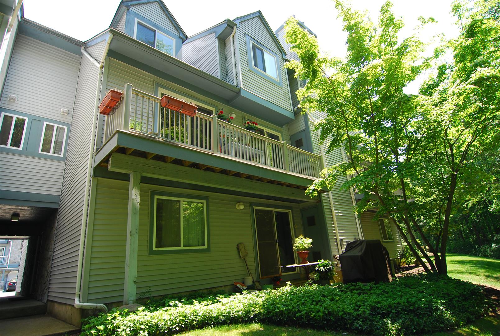 The Meadows Condos Roxbury New Jersey NJ