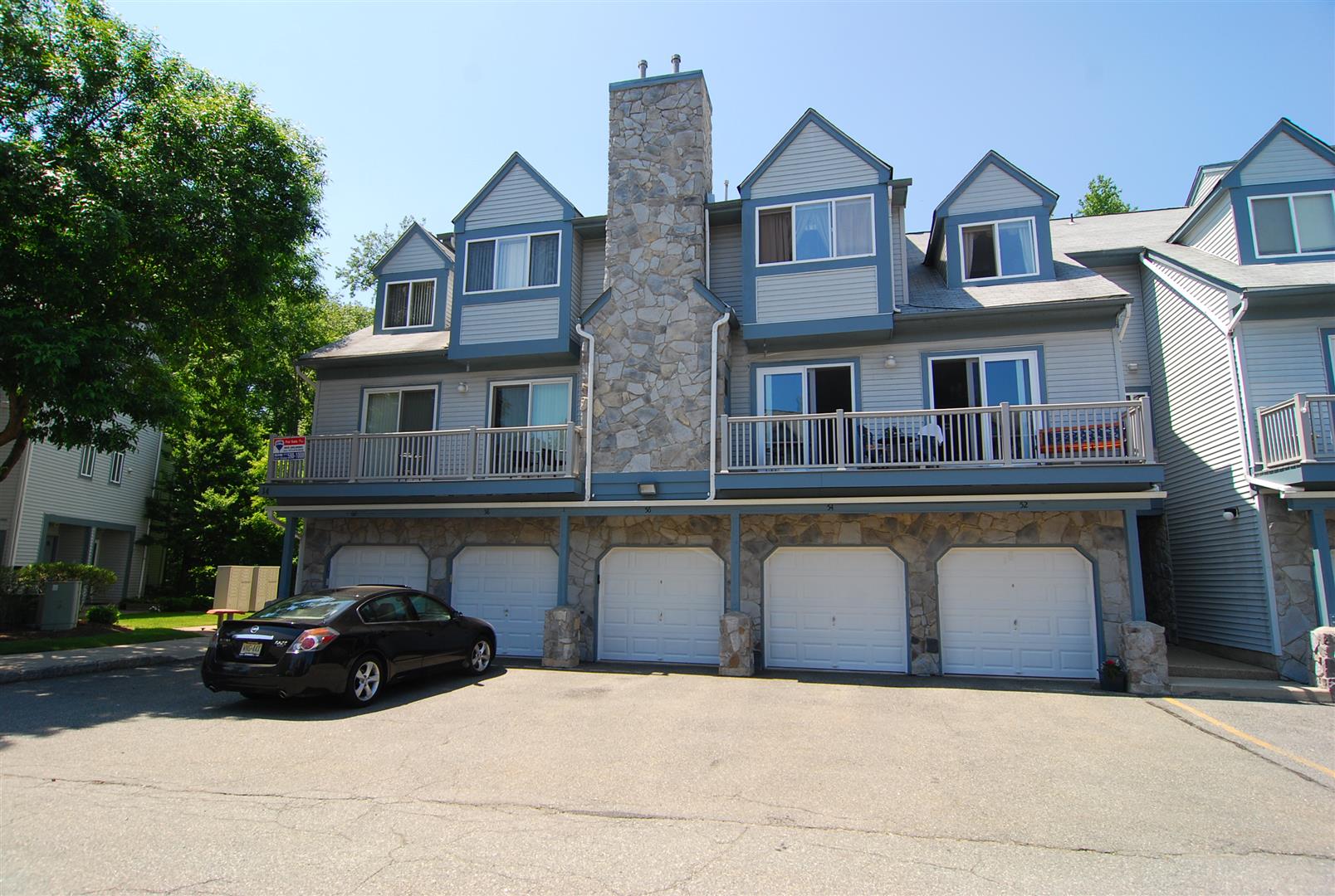 The Meadows Condos Roxbury New Jersey NJ