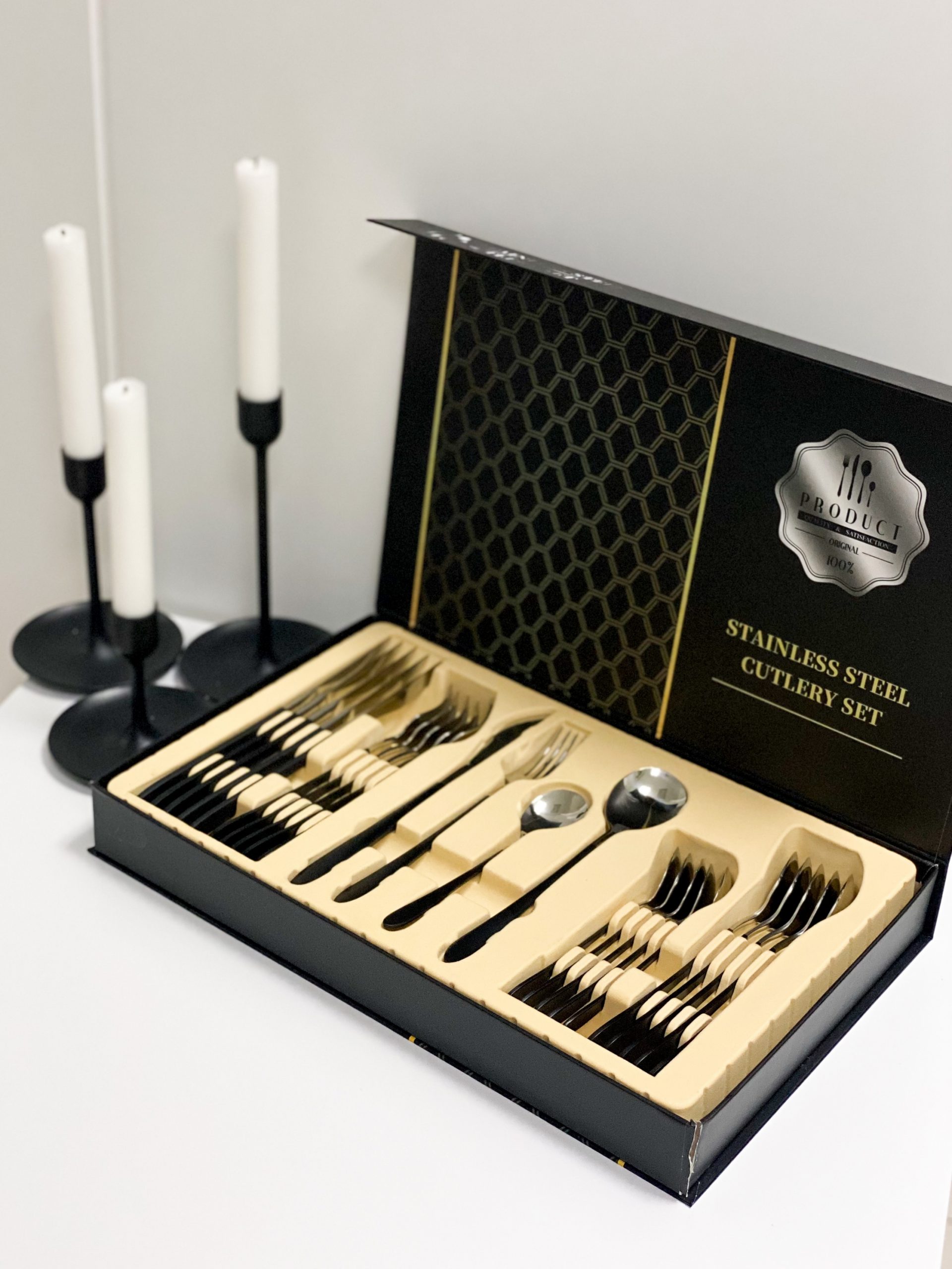 Cutlery Box 24 pieces Pink Handle and silver color. Spoon .Fork. Knife