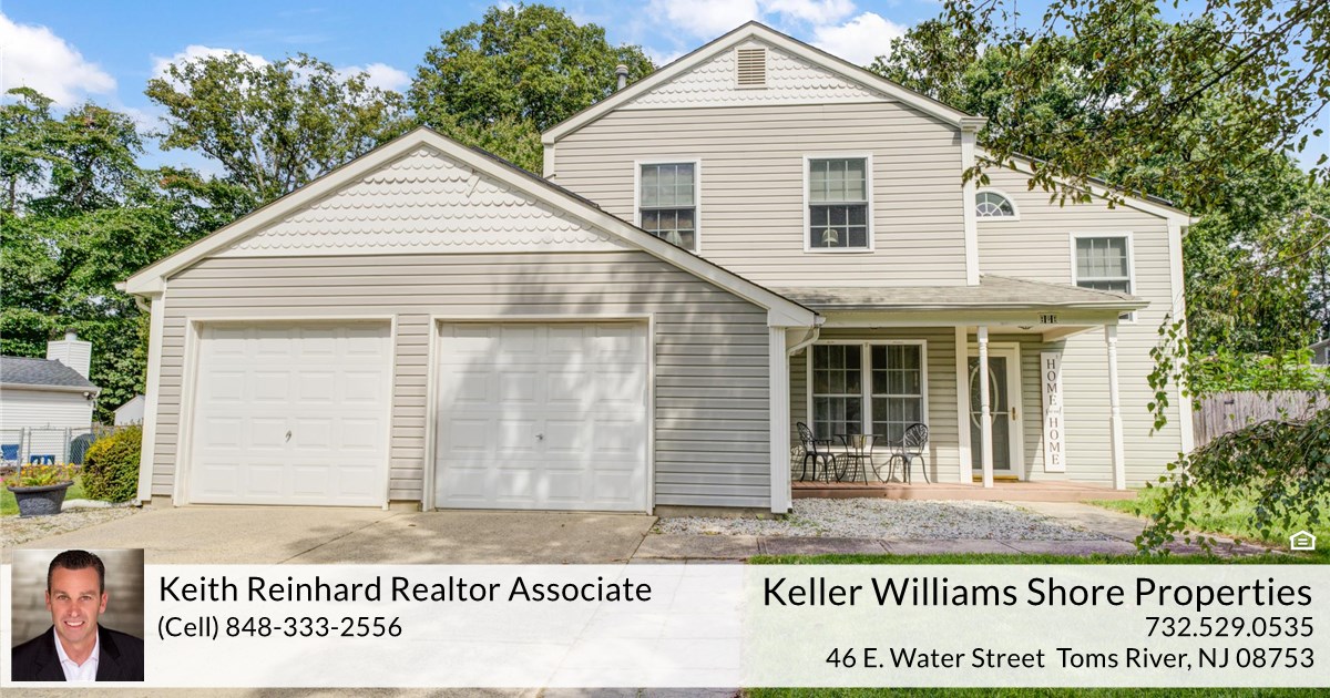 9 Weymouth Dr, Howell Township, NJ 07731