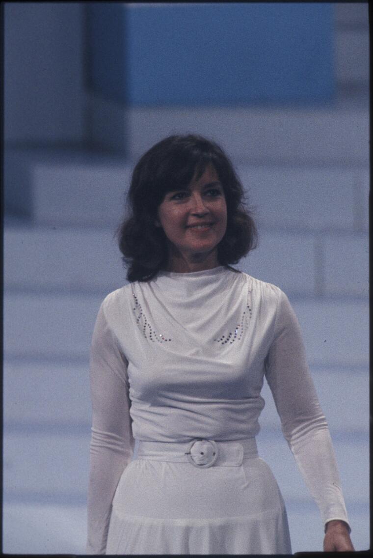 Digital Collections Pictures McMurdo, Don, 19302001. [Portrait of