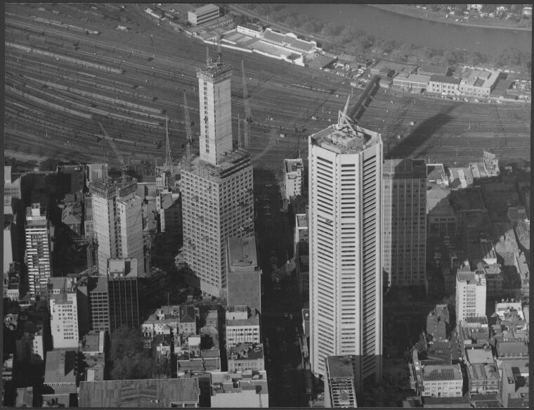 CBD > 80 Collins Street > 190m / 44L / office & 83m / 19L / hotel / u.c