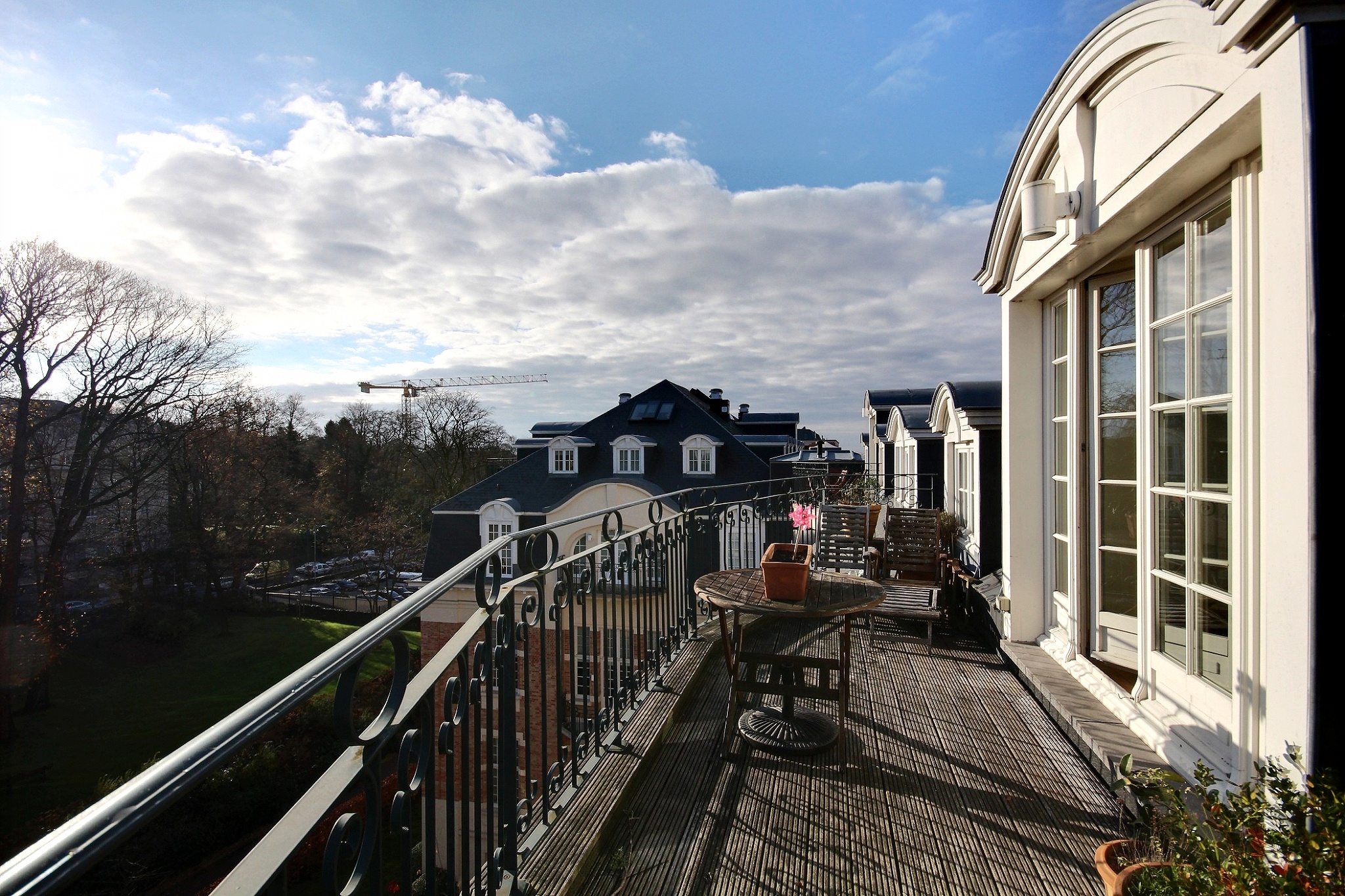 Splendid Penthouse with terrace in Hyde Park residence