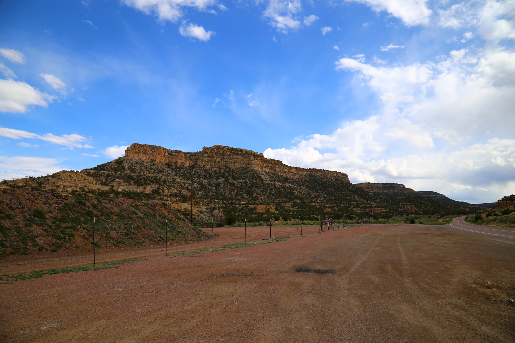 History, geography cramp brickandmortar food options in Crownpoint