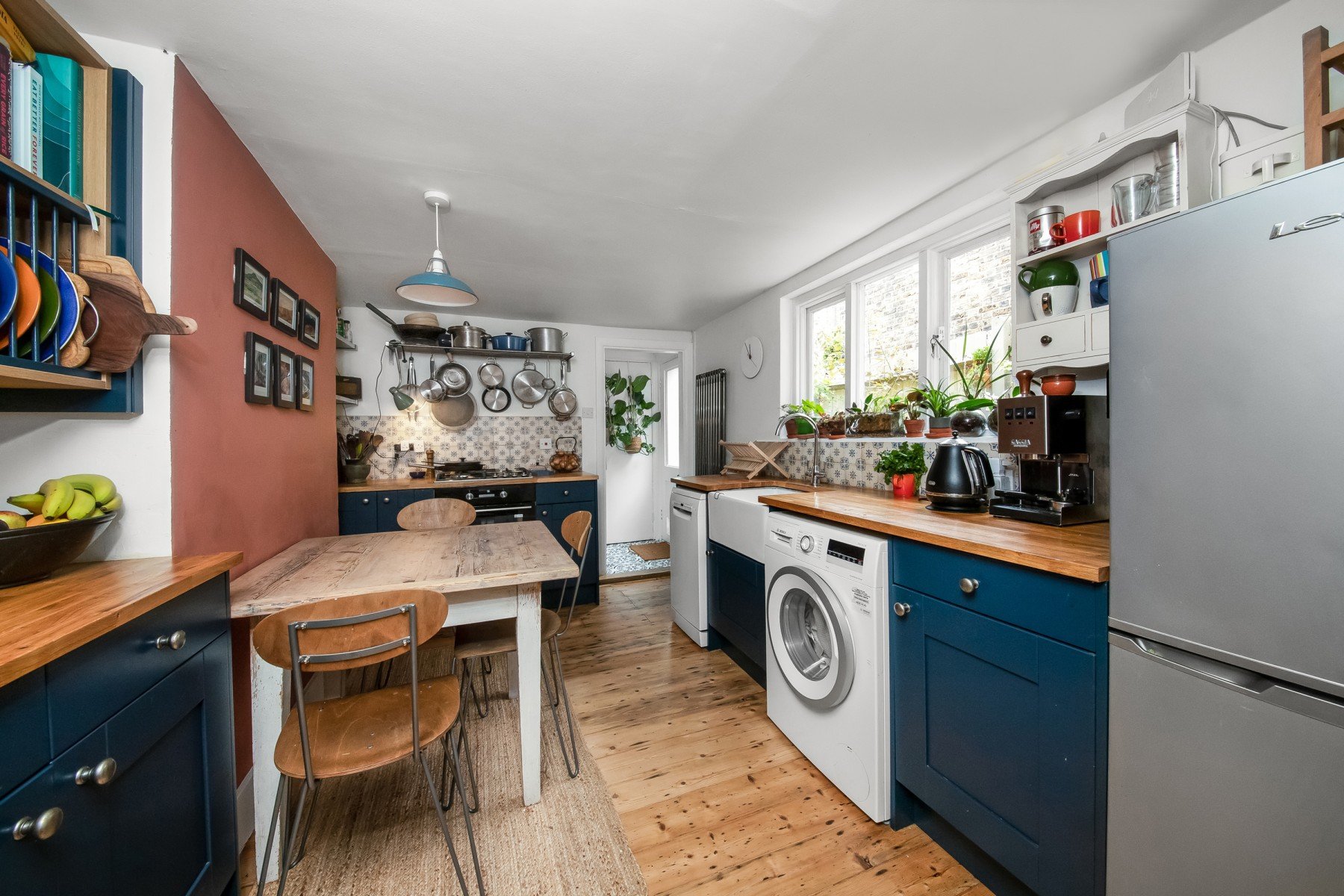 Ivanhoe Road, London, SE5 No Flies No Flies