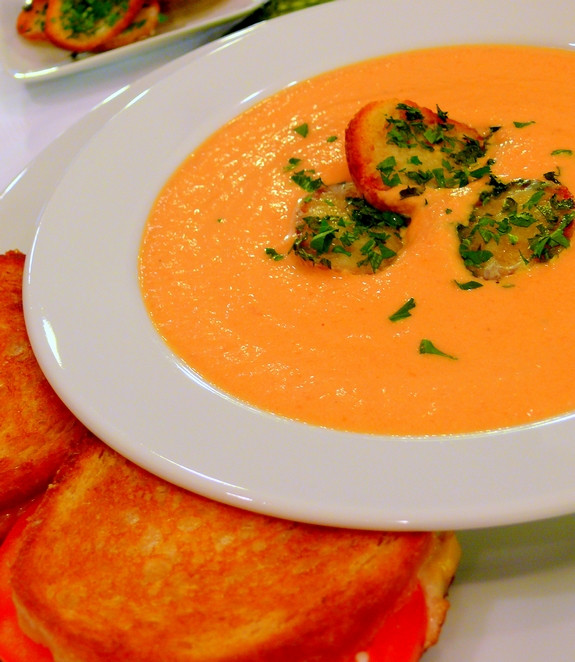 Cream of Roasted Tomato Soup with Parsley Croutons
