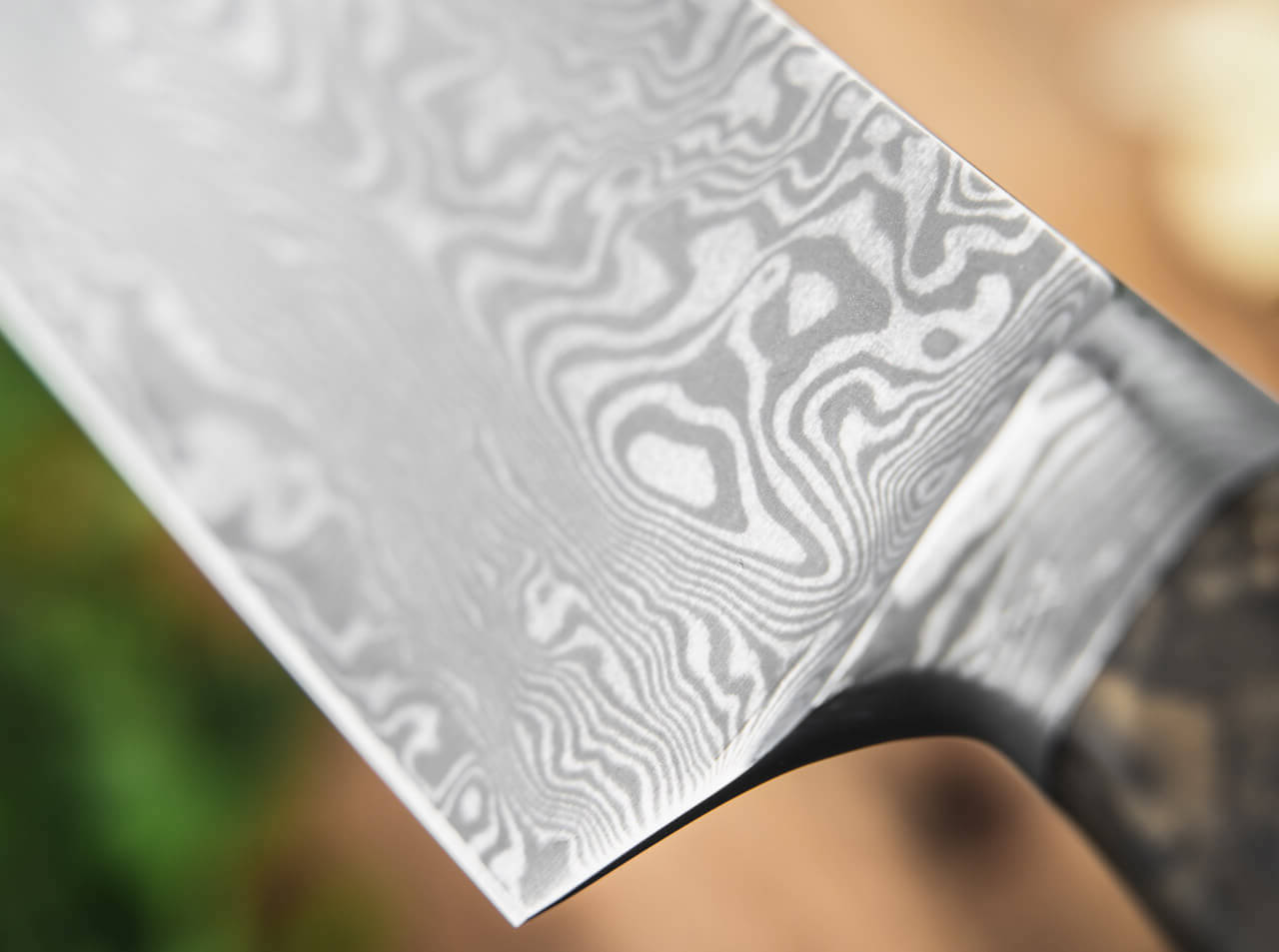What Are Damascus Knives? Complete Answer