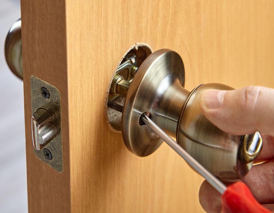 Common Lock Problems Identification and Repair Tips