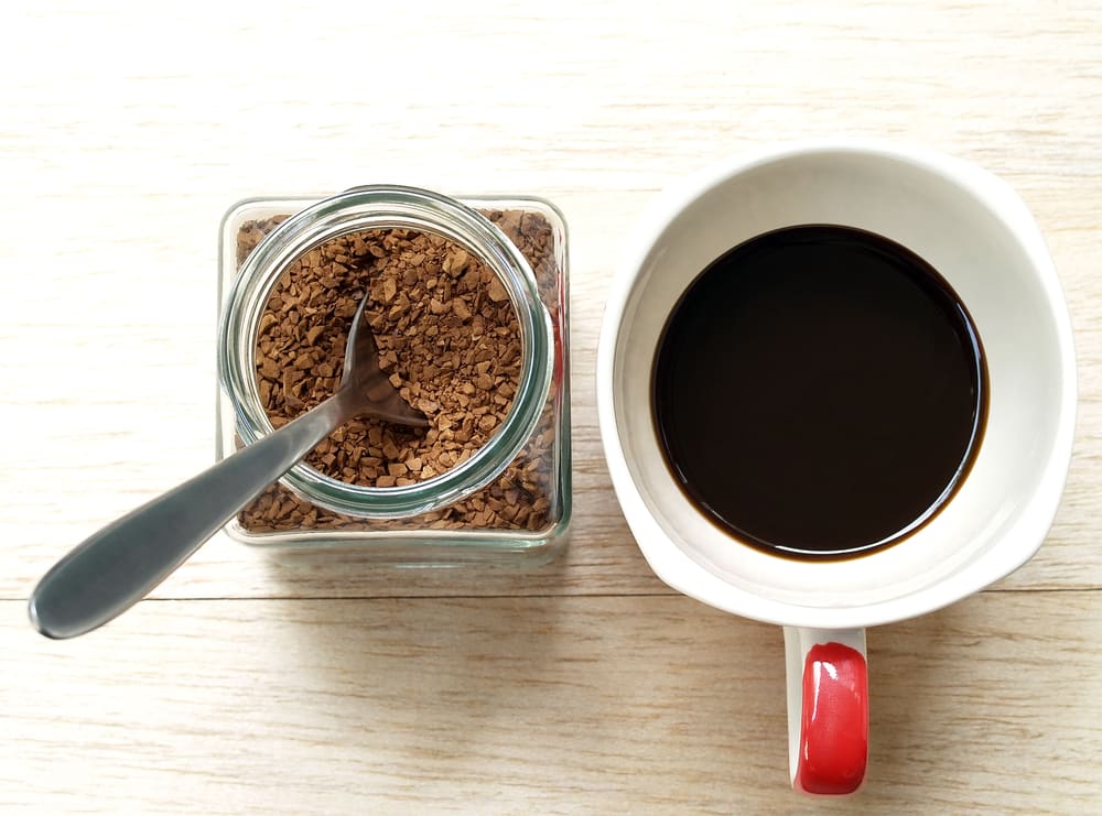Is Instant Coffee Keto Friendly? No Bun Please
