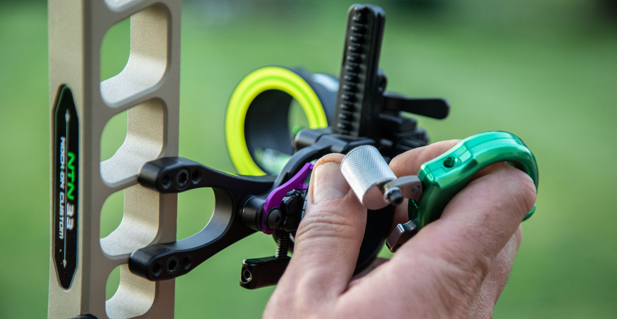 How to Use Sight Scales Nock On Archery