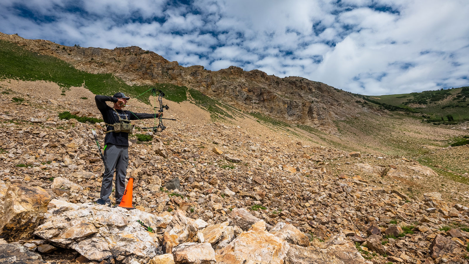 MAKING THE SHOT TIPS FOR LONG DISTANCE SHOOTING Nock On Archery