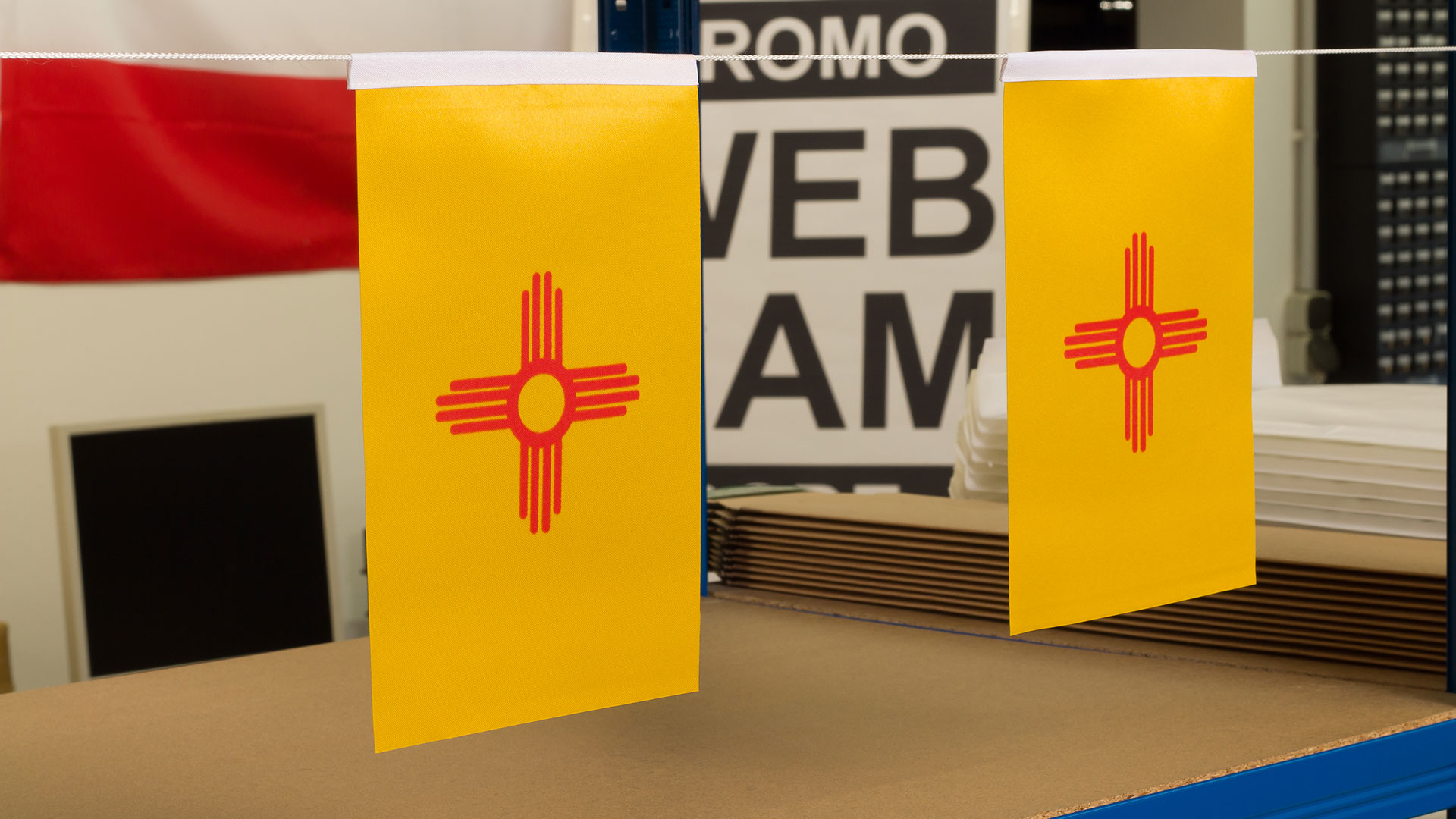 New Mexiko Flag for Sale - Buy online at Royal-Flags