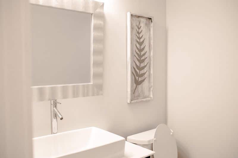 Paint Ideas for a Windowless Bathroom Noel Painting (239) 4667343