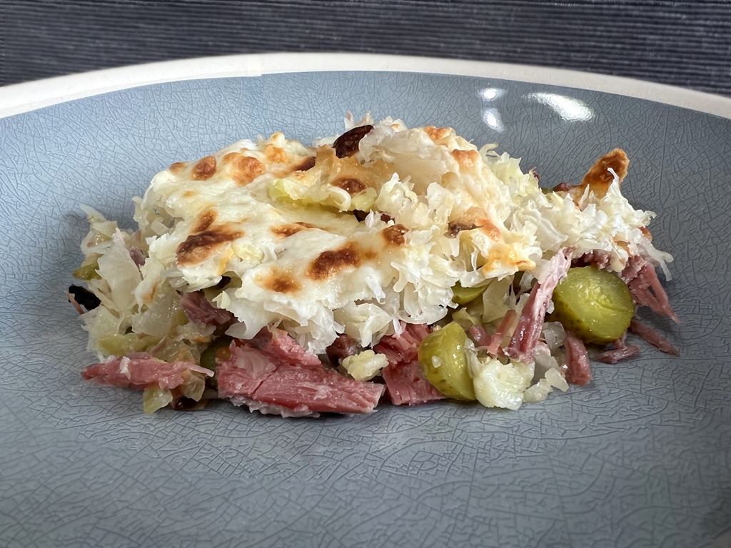 Corned Beef Reuben Casserole with Creamy Russian Dressing No Empty Chairs