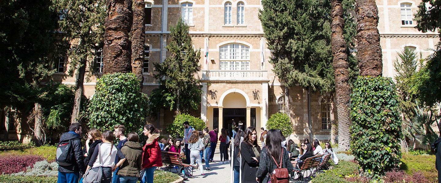 Université SaintJoseph / USJ NOHA Network on Humanitarian Action