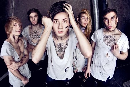 Make Me Famous Singer Splits, Band Trash Him in Official Statement