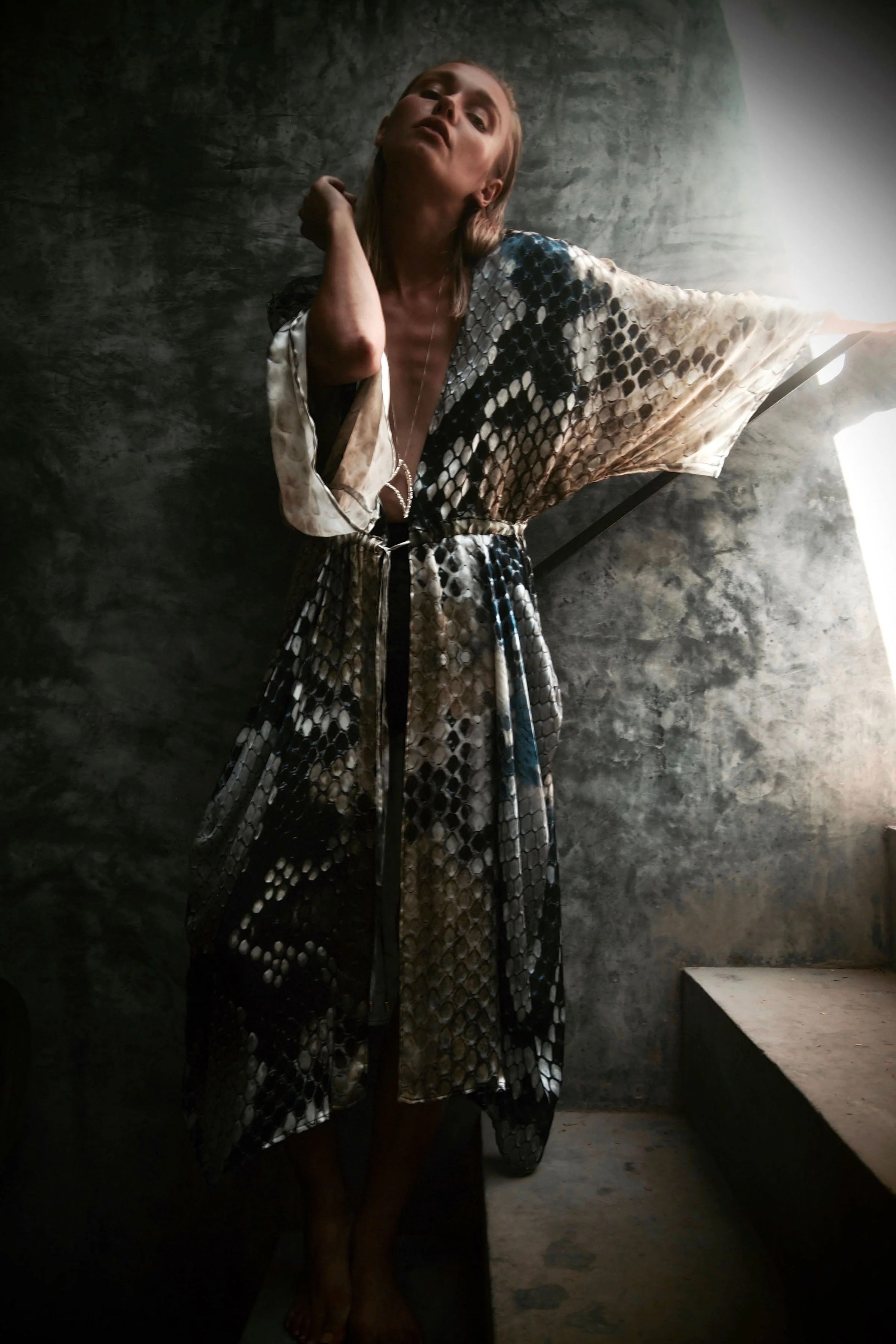 Cobra Vivian Silk Kimono NOMADIC