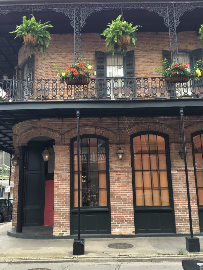 A Haunted Tour New Orleans Nomadic Neen