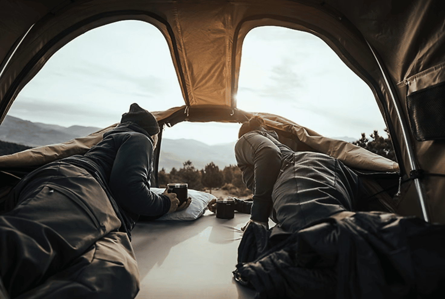 Thule Approach Rooftop Vehicle Tent